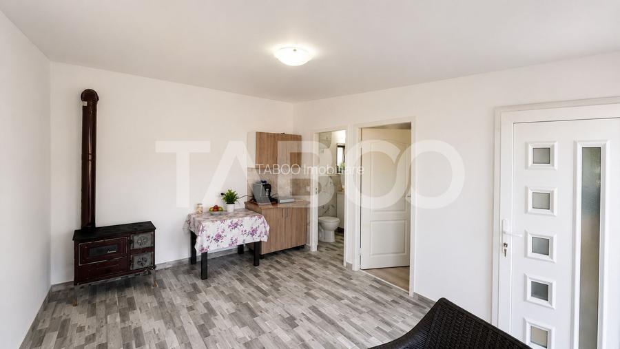 Teren de vanzare 500 mp + cabana la cheie cu utilitati Sura Mare - 4