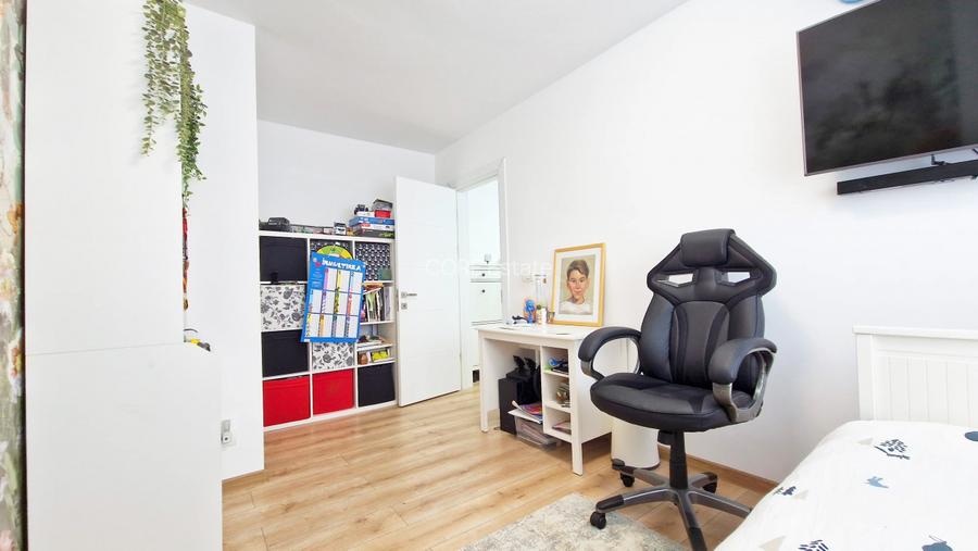 Fara griji, doar chei si valiza ta, apartament cu 4 camere la gura de metrou! - 25