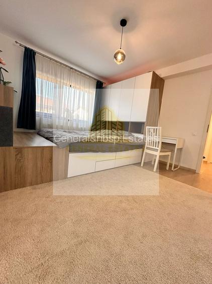 De vanzare apartament cu 3 camere | Sanpetru - 4