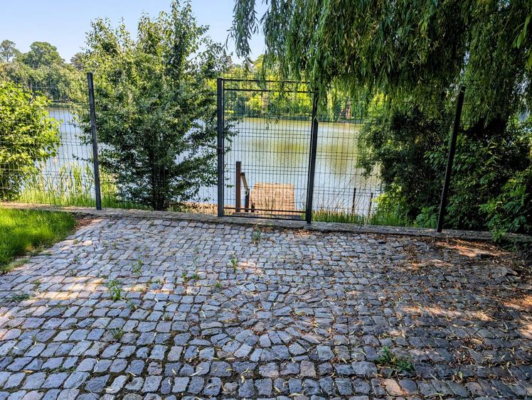 Mogosoaia,vila robusta cu vedere spectaculoasa catre lac,palat,parc,1750mp teren - 8