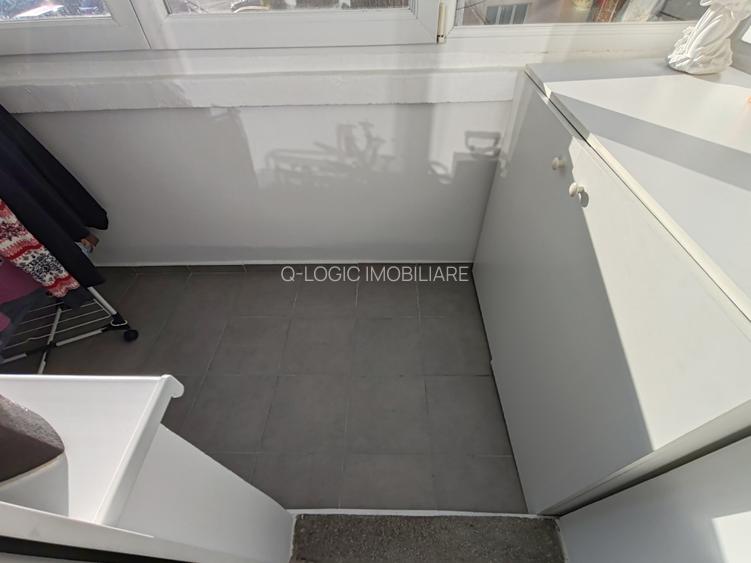 Apartament 2 camere renovat zona Astra - Planete - 2