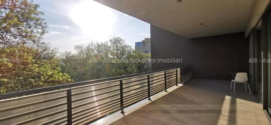 Primaverii exclusivist 3 camere, 3 bai, supr totala 240mp - 13