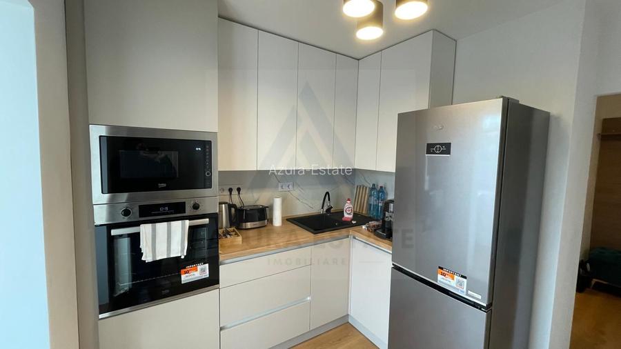 Apartament premium renovat 3 camere 2 bai etaj 1 si 2 boxe in Terezian - 4