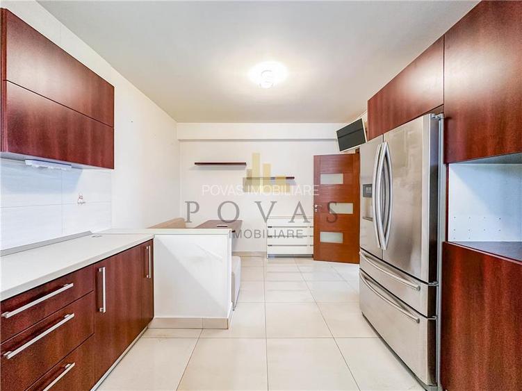 Inchiriere Casa Tunari 6 Camere - 21