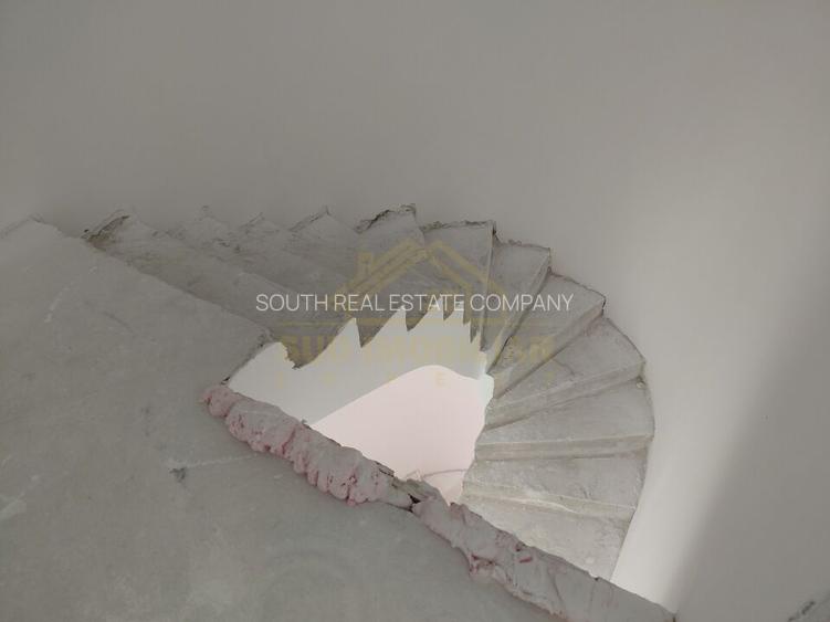 Casa Individuala P+2 -8 camere  -teren 240mp - 12