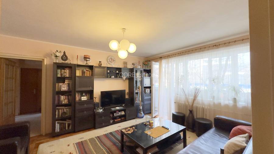 Locația pe care o cauți: apartament 3 camere între Plaza și AFI - 15