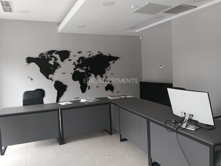 Mosilor, central, vizibilitate buna, expunere cu vitrina de 12m, stradal - 5