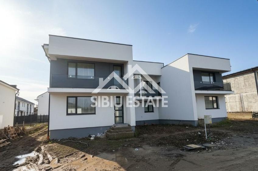 Casa de vanzare moderna 110 mp Curte 60 mp Arhitecților