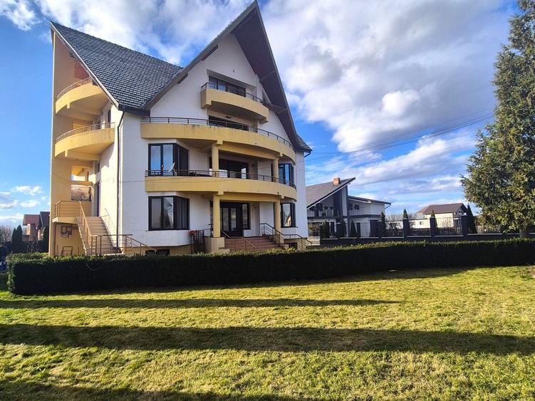 Apartament la casă cu grădină, pet friendly