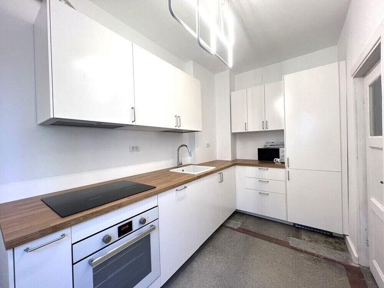 Apartament 5 camere | zona Calea Victoriei | acces metrou