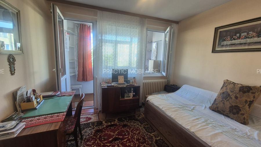 Apartament 3 Camere Micro 16 - Etaj 3, Centrală Proprie & Izolat - 3