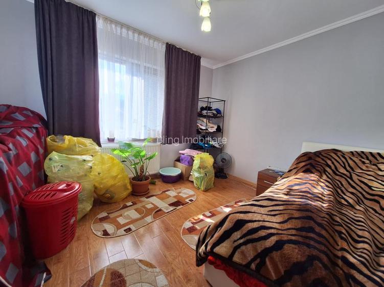 Apartament cu 3 camere, 58 mp, parcare, zona KIK - 5