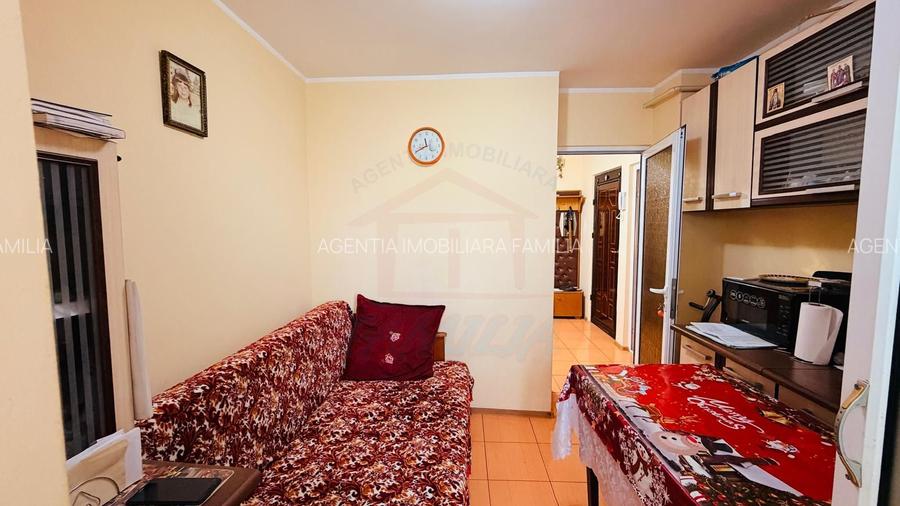 Vanzare apartament 2 camere decomandate, Galati, Țiglina 3 - 12