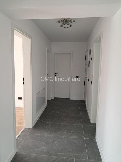 Prima inchiriere 3 camere+ parcare subterana , bloc nou S31 - 13
