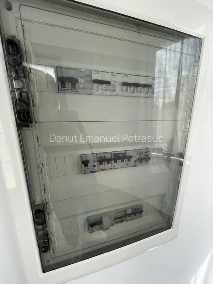 Casă de vânzare de 310 mp în Rădăuți! - 15
