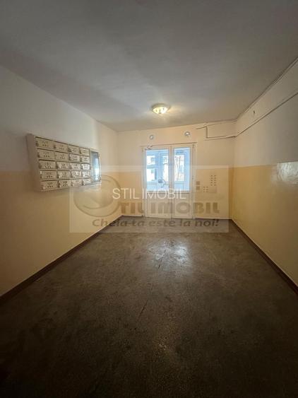 APARTAMENT 3 CAMERE DECOMANDAT FRUMOASA  NICOLINA  135000 EURO - 4