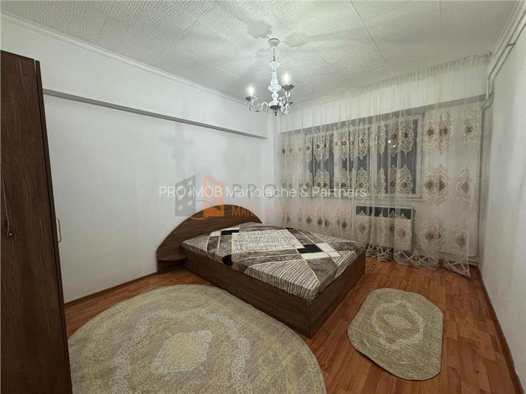 Apartament 4 camere cf 1 decomandat zona Micro 5 - 3