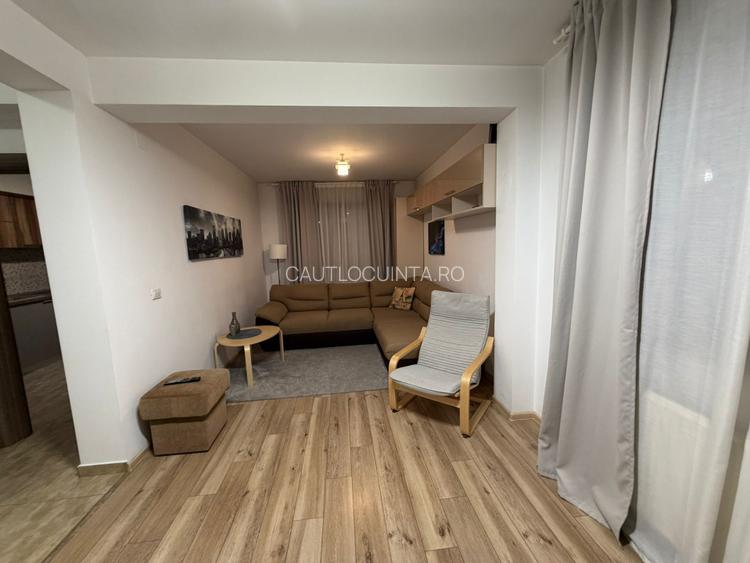 Casa/ Curte/ Dobroesti - 4