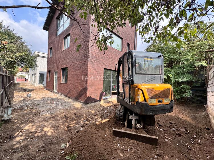 Casa individuala deosibita P+1+M. 4 cam. Util 140mp. Teren 154 mp - 3