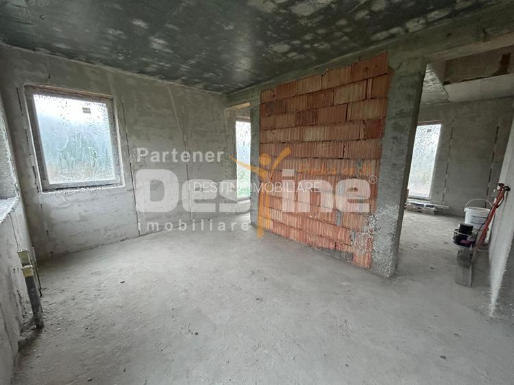 Casa individuala 120mp Teren 360mp Loc parcare terasa si curte generoasa Rediu - 12