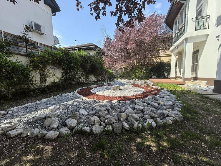 Vilă INDIVIDUALA în apropiere de British School - 3
