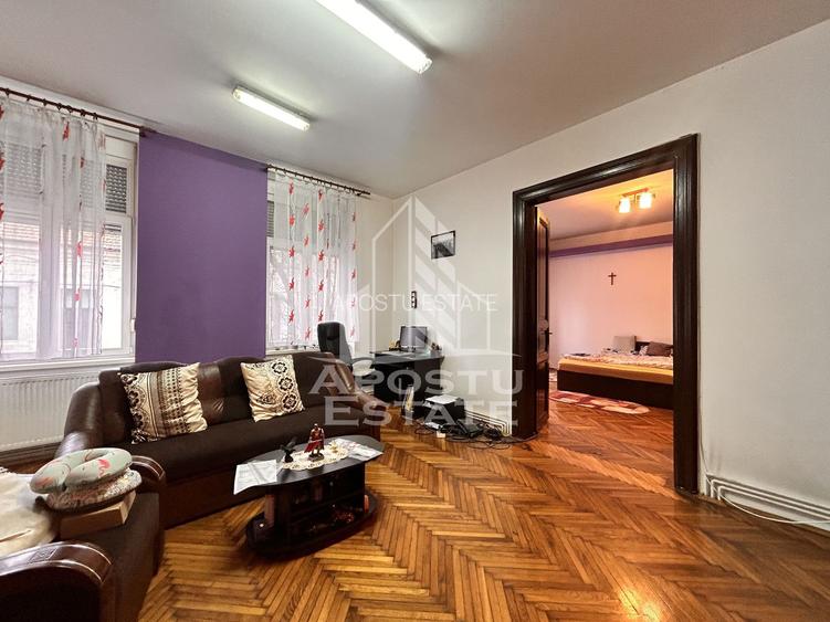 Apartament spațios 4 camere, 2 băi, parteer inalt în Piata Maria - 5