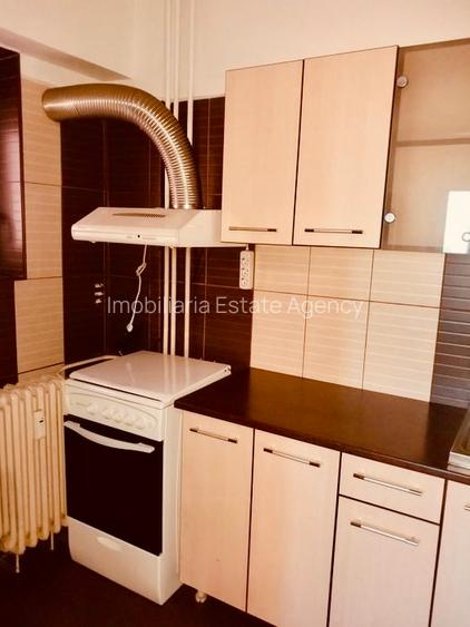 Garsoniera Dristor, 5 minute de metrou, stradal, mobilată si utilată complet - 4