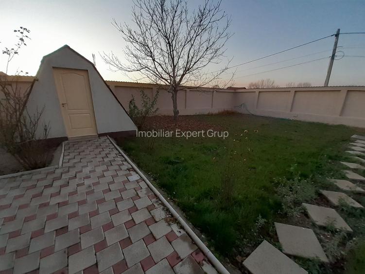 Saftica Ilfov Vila 257mp, 6 camere, Curte Teren 1227 mp, nou 2015 - 39