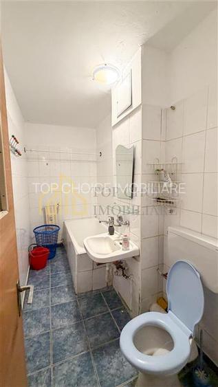 GARSONIERA FOARTE SPATIOASA 42MP - BLOC 1985 - LANGA UTCB TEI - 16