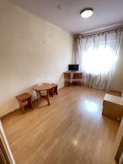 Lipovei | 3 camere | Decomandat | Mobilat-Utilat | Acoperiș - 12