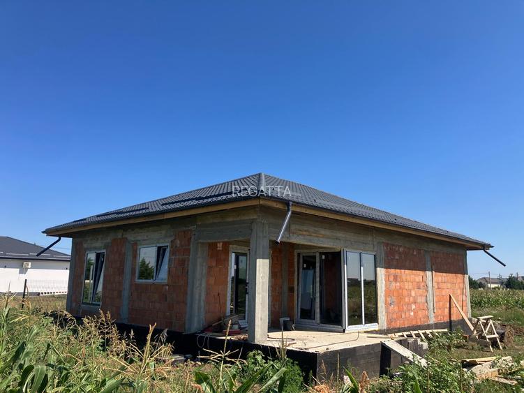 CASA LA ROSU IN COMPLEX DE 20 de CASE INDIVIDUALE in Corbeanca - 40