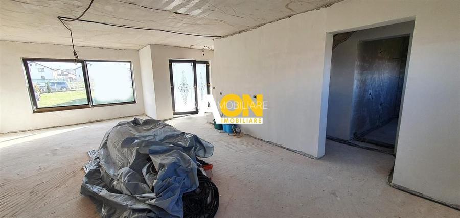 Casa semifinisata, 4 camere, 650 mp teren, Ampoi 3 - 2