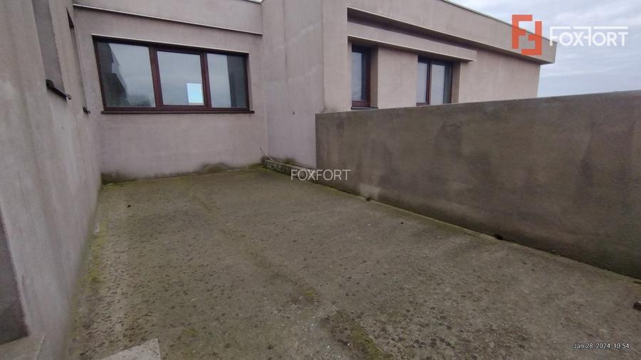 Casa 8 camere ,Sacalaz-Ideala pentru 2 familii - 18