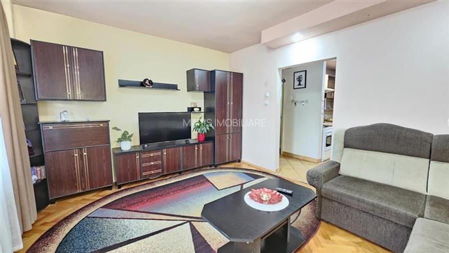 Tudor 3 camere etaj 2 cu balcon 16 mp zona Fortuna - 2