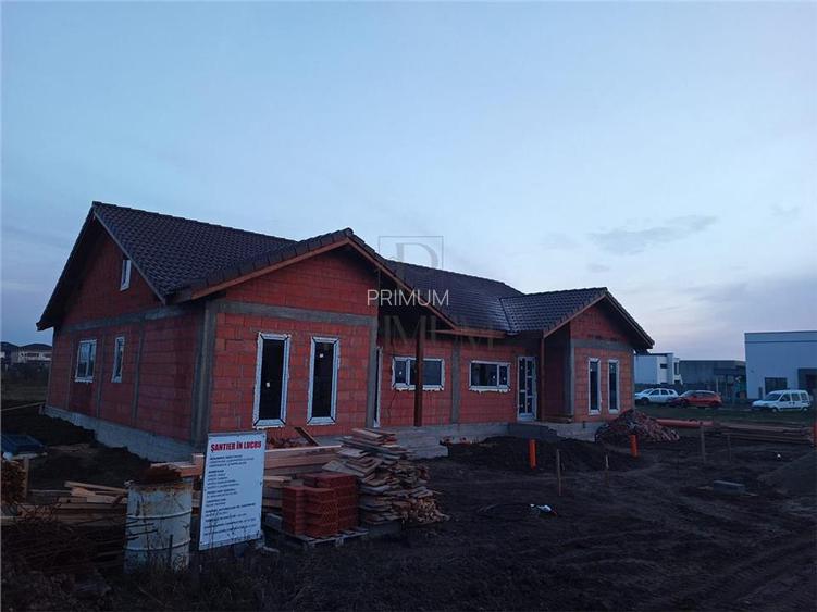 DUPLEX LA INTRARE IN MOSNITA NOUA - ZONA KAUFLAND - PREDARE IUNIE - 2