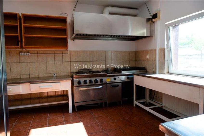 Complex turistic 18 camere, piscina si iaz, de vanzare, Rasnov - Glajarie, jud B - 19