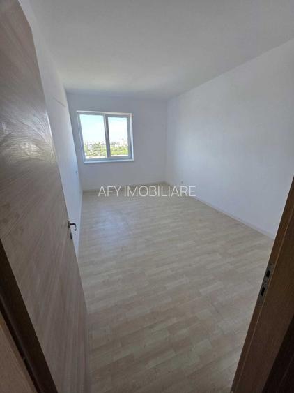 De vanzare Apartament 3 camere Rin grand residence, sector 4 - 3
