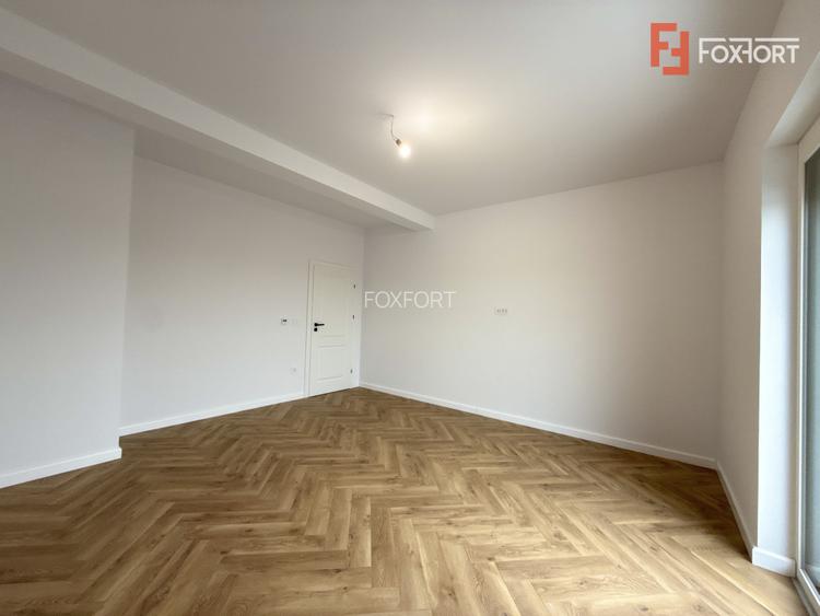 Duplex cu 4 camere de vanzare in localitatea Covaci - 17