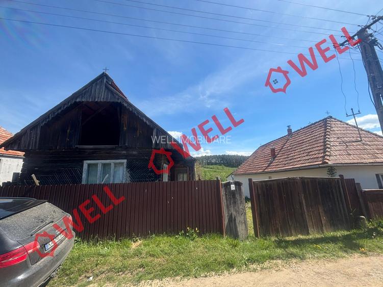 Casă din lemn cu teren de vânzare în Valea Seacă! - 2