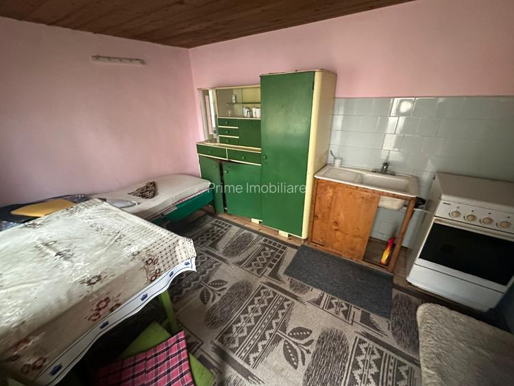 Casa individuală 72 mp | teren 719 mp| zona Schit - 7