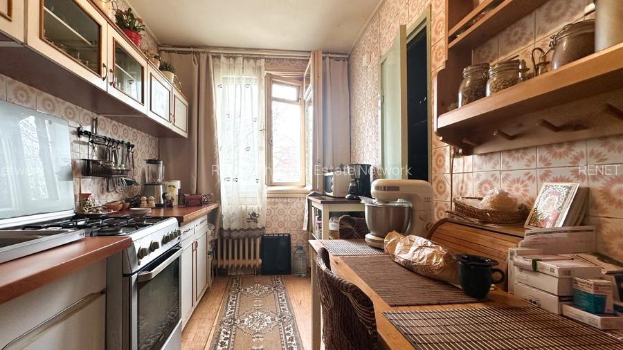 Apartamentul care te așteaptă să-l transformi în casa ta - 16