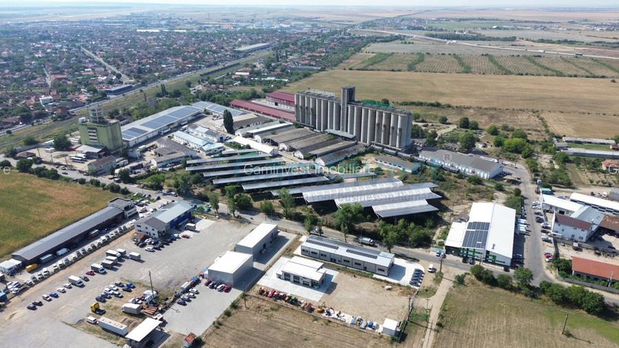 Teren intravilan 5,7 ha cu panouri fotovoltaice in Oradea, Romania - 2