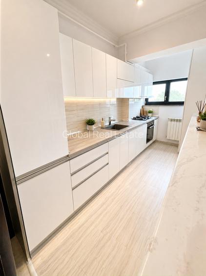 2 Camere 61mp Zona Gara Scafandri Bloc Nou - 9