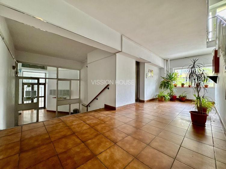 Vanzare apartament 2 Camere Unirii | Bd.Decebal - stradal - 17
