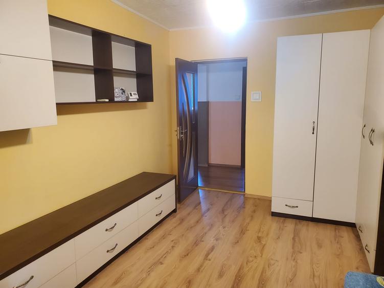 Apartament 3 camere, 2 băi, Mazepa 1 – Piața Ancora, aproape de Faleză