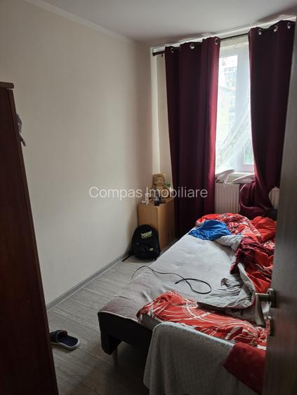 Apartament 4 camere, 3 băi, complet renovat, etaj 2, balcon, sub prețul pieței - 2