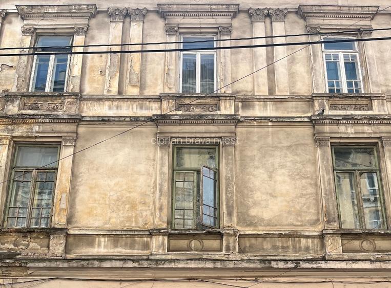 1015 MP Teren I S+P+2E I Curte Interioara I Spatii Comerciale I Front 73 ML I - 9