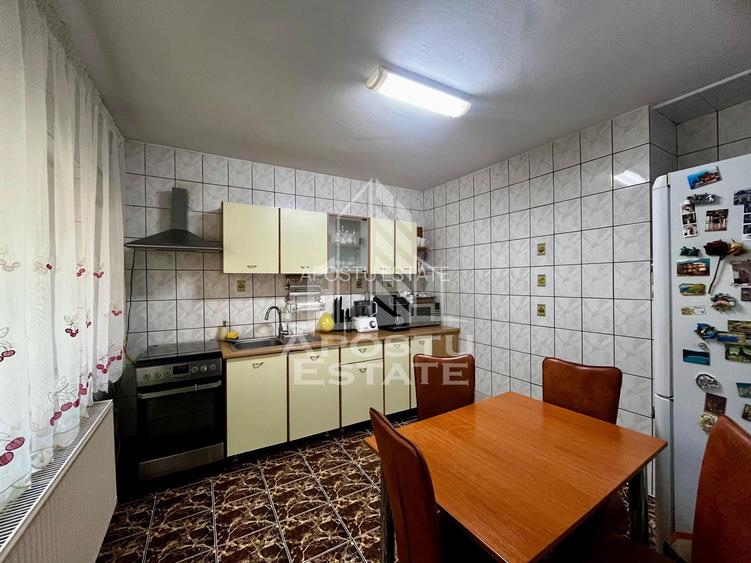 Apartament 3 camere,parter inalt,centrala proprie, zona Lipovei - 11