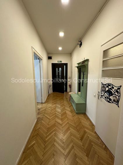 Apartament aproape de Piata Unirii - pretabil si pentru birouri - 26
