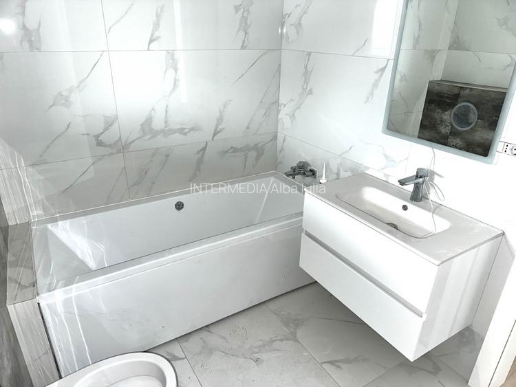 CASA NOUA PE PUN NIVEL I 110 MP I 3 DORMITOARE I LIVING I 2 BAI I TERASA I - 6
